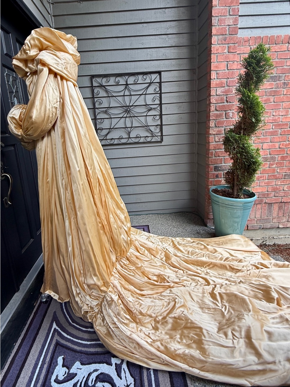 Gold Velvet Draped Cape with Dramatic Train - Women’s Outerwear SIZE M